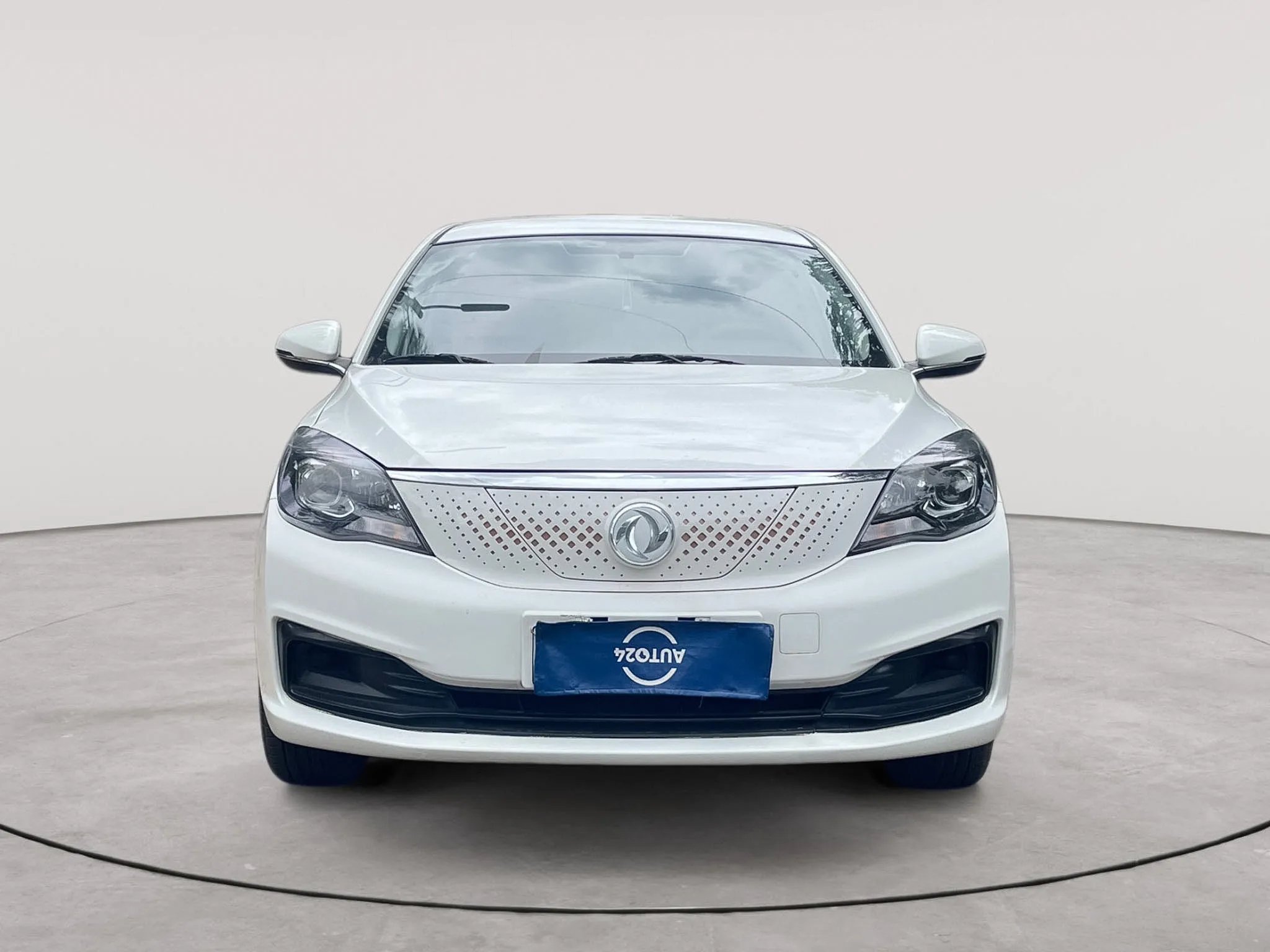 Dongfeng Aeolus E70 Pro 2022